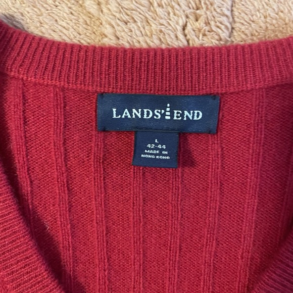 Lands' End Men's V-Neck Sweater Vest Large Red Ribbed 100% Cashmere Old Money - Picture 3 of 6